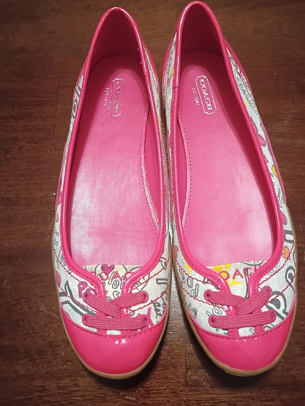 COACH Pink Signature Graffiti Ballet Flats Size 9M